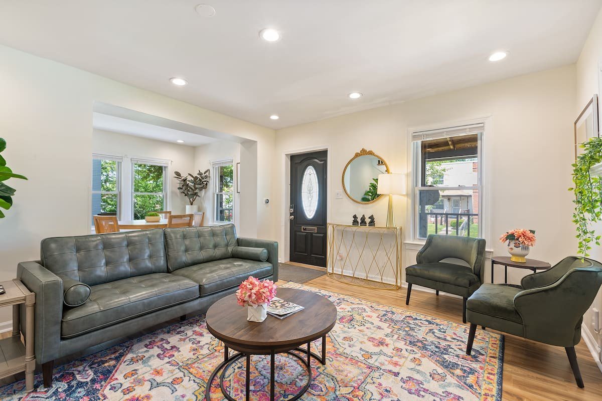 The Lincoln House living room in Arlington